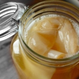 Kvas za čaj od gljiva kod kuće: koristi i štete, recepti